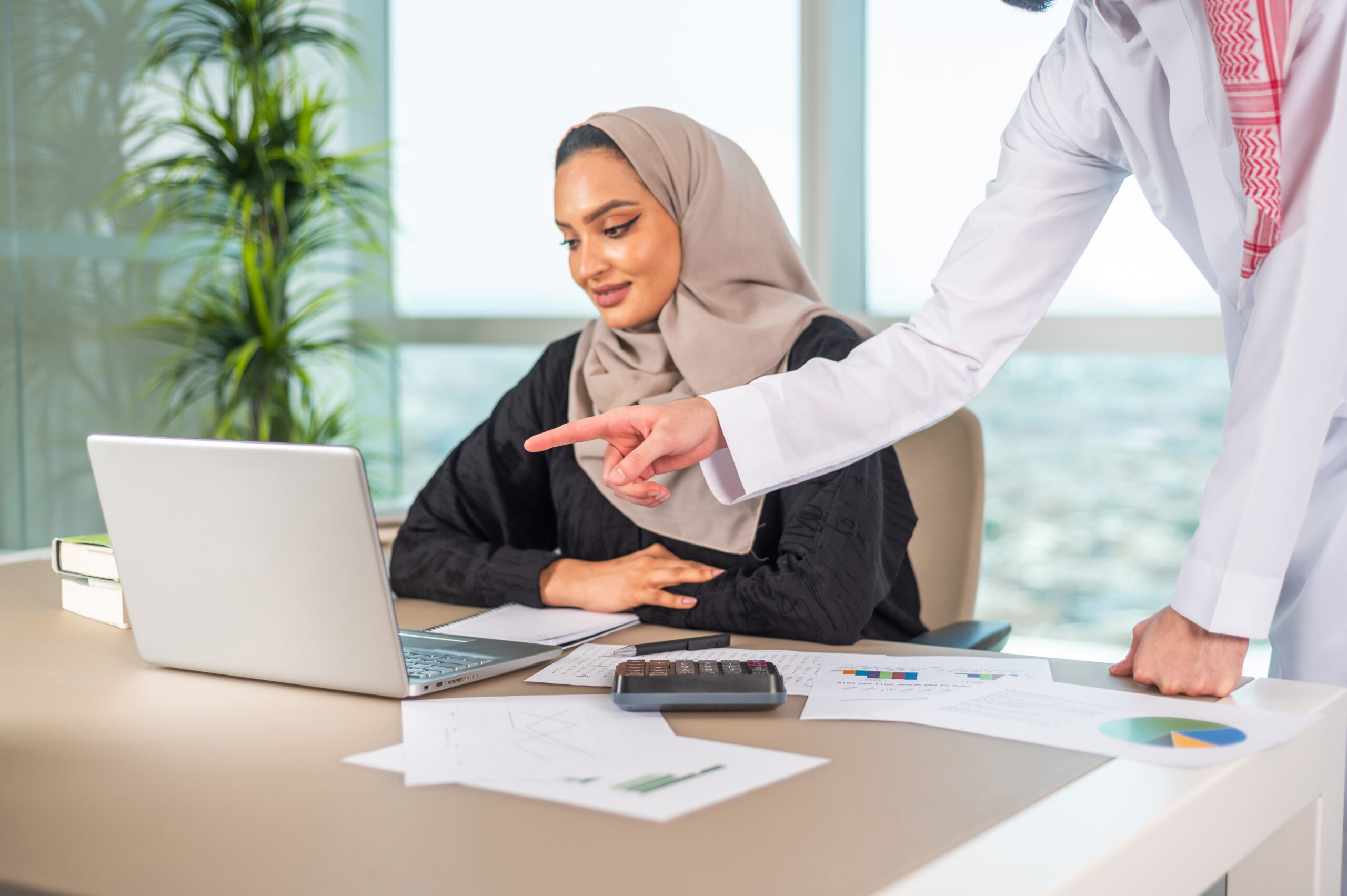 مهارات التيسير ومتابعة عمل الفريق